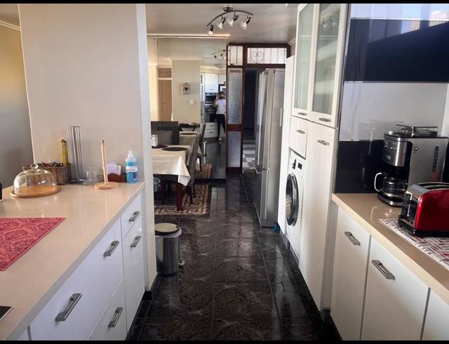 2 BEDROOM APARTMENT FOR SALE IN SOUTH BEACH